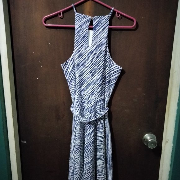 Set of 2 Ann Taylor Dresses Size 0 - Picture 6 of 7